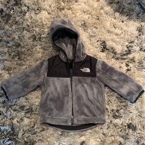 The North Face Oso Fuzzy Soft Jacket- Size 3-6 Months